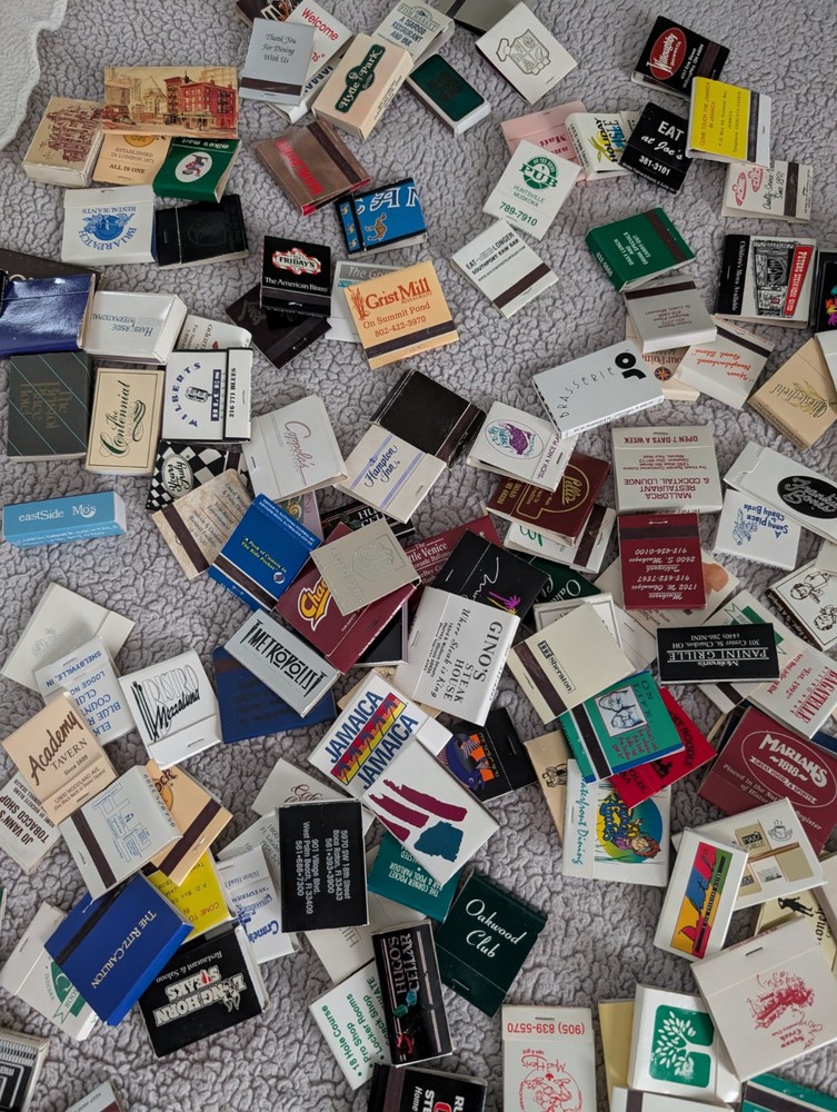 Matchbook Collection 300-400 pieces