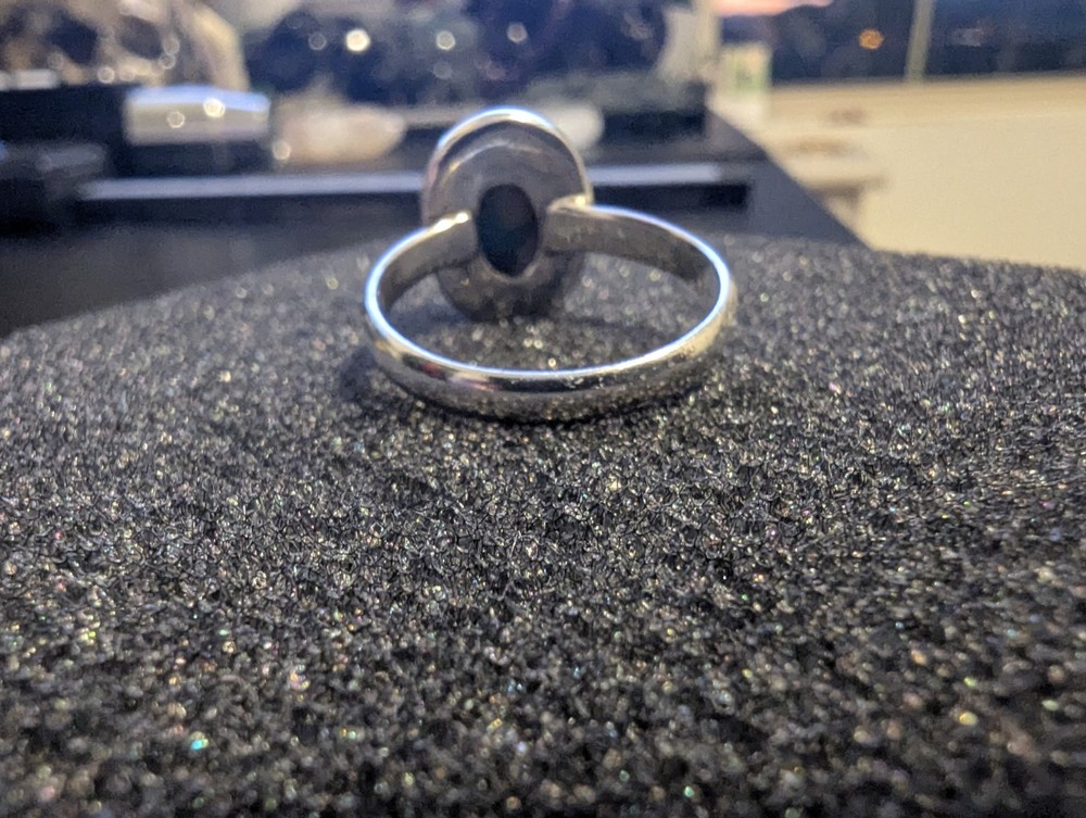 Spiny Oyster Sterling Silver Ring Size 8