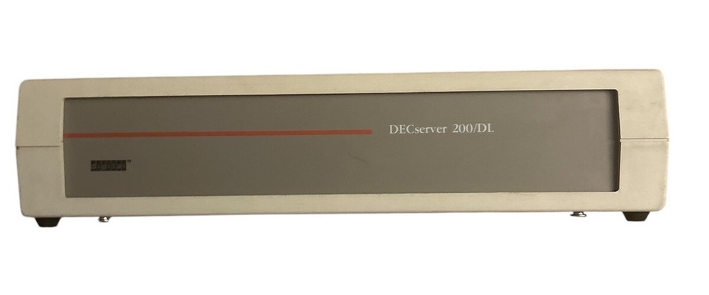 DECserver 200 / DL - POWERS ON - UNTESTED - READ DESCRIPTION!