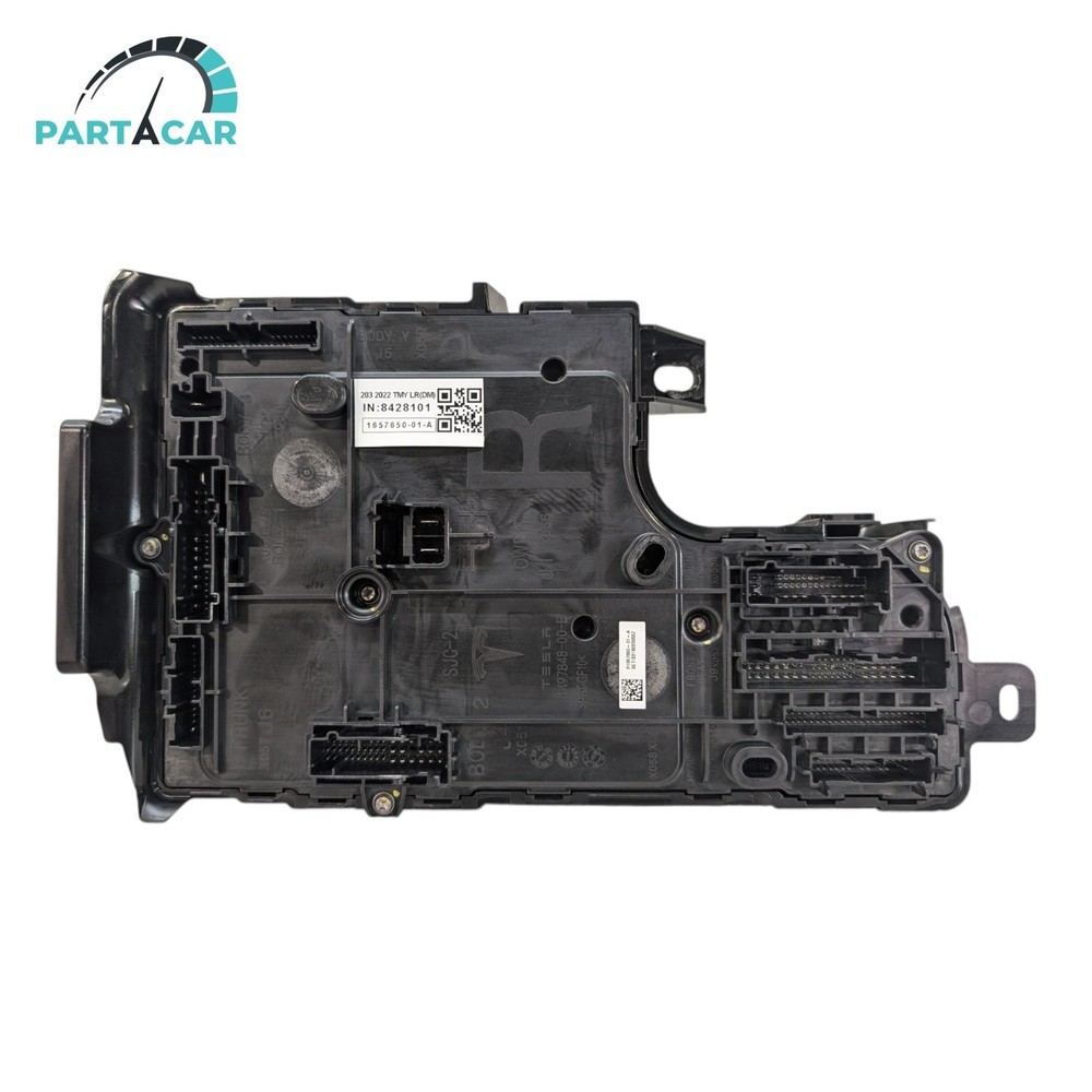 2020-2023 Tesla Model Y MY Front Right Passenger Voltage Body Control Module OEM