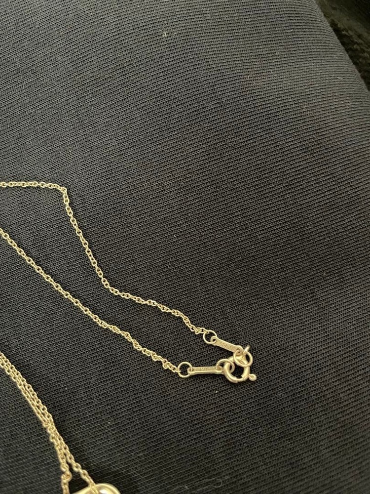 Tiffany & Co. Elsa Per necklace with chain