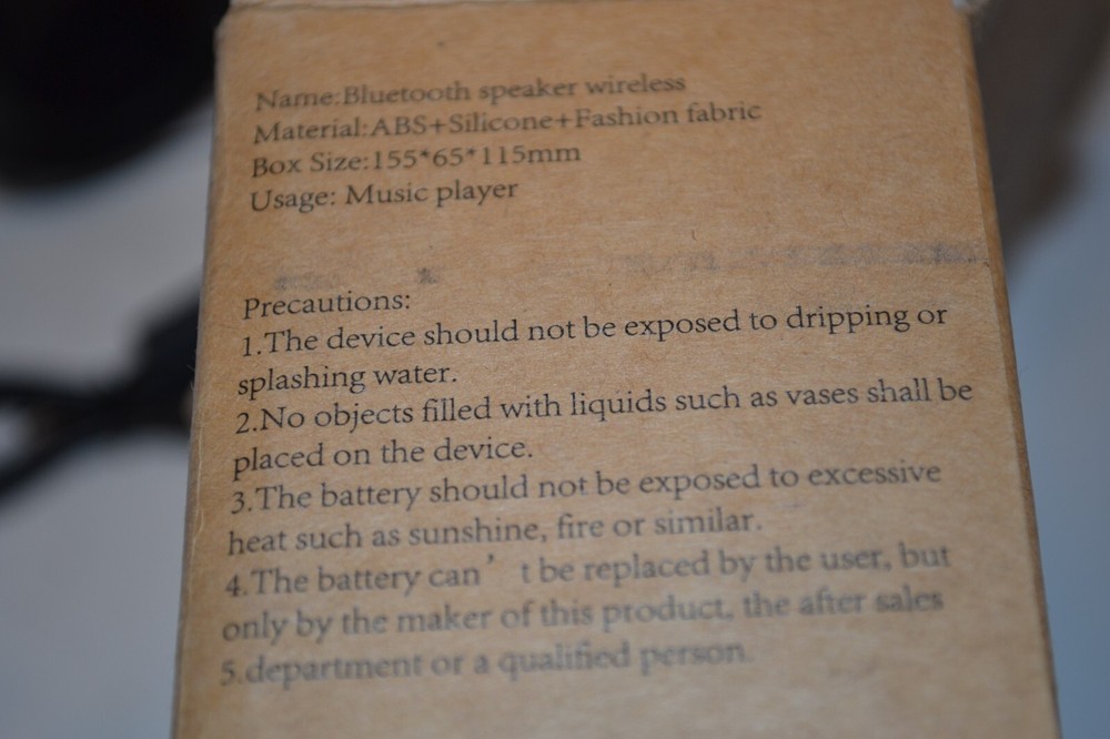 Comencn Portable Bluetooth Speaker Unique Shape Design