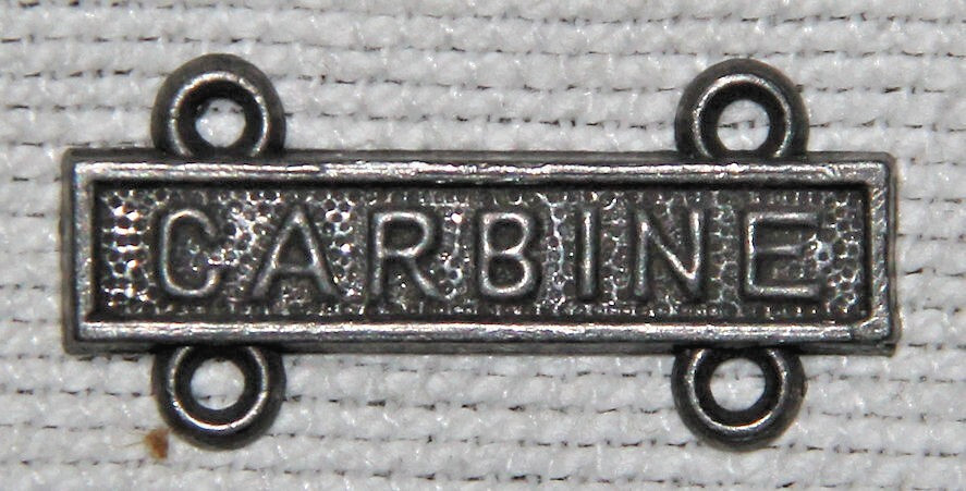 ORIGINAL WWII SHOOTING BADGE "CARBINE" BAR