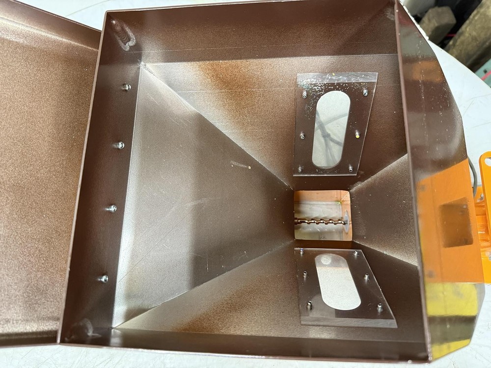 Plasticolor 2000 Additive Feeder Used #146048
