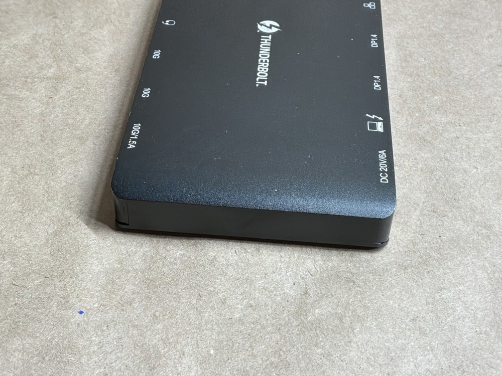 Amazon Basics Thunderbolt 3 Docking Station TB3-DOCK03 *No Power Adapter*