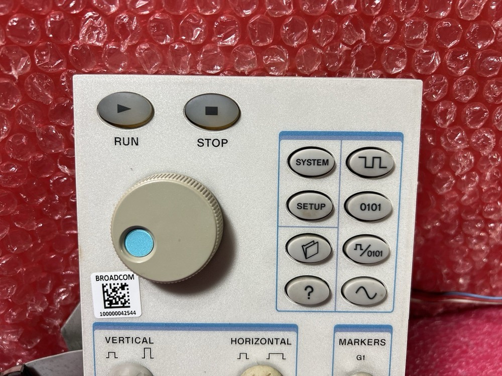 Agilent 16702B Logic Analysis System Front Button Panel