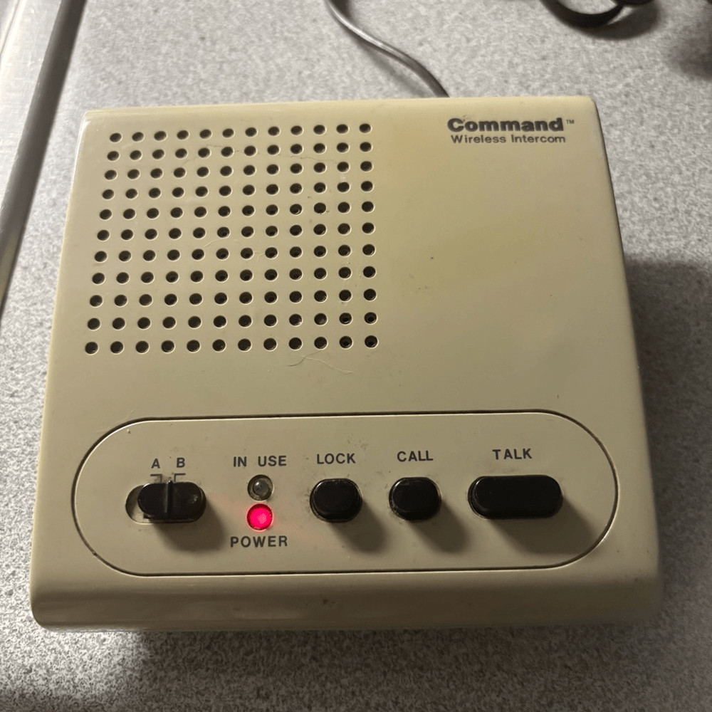 Command Wireless Intercom Model WI-2C *Works*