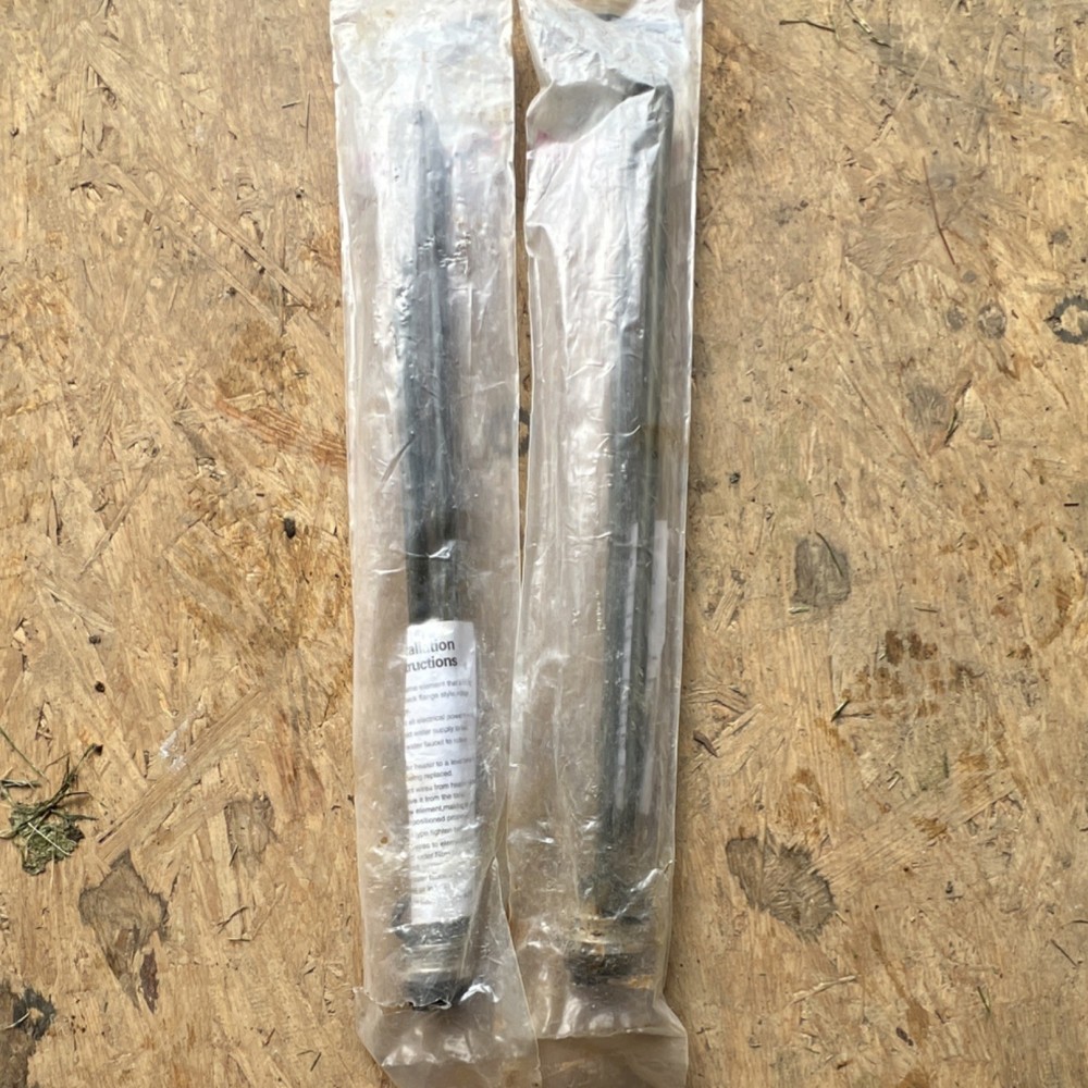 PROPLUS Water Heater Element 4500W 240V Screw-In Silver Universal 481203