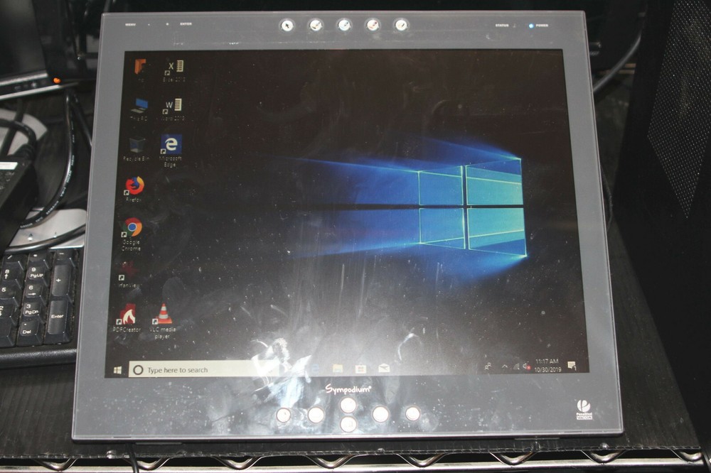 Wacom Sympodium Podium ID350 Interactive Display Tablet 15" LCD DTF-521 Complete