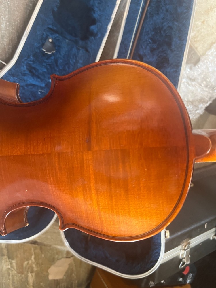 Violin with case and bow, full size.