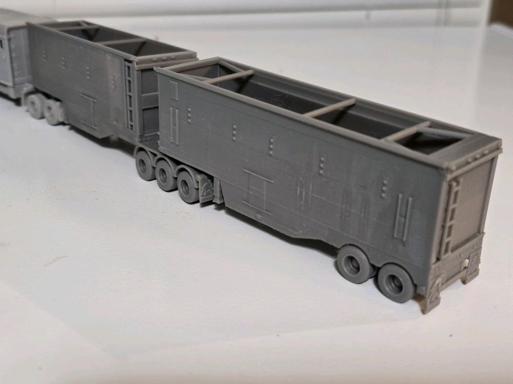 N Scale Tycrop Superbee Woodchip Trailers