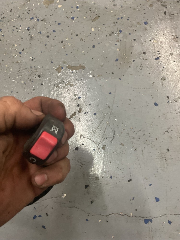 2011 Yamaha TTR 110E Kill Switch