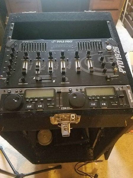 Dj equipment