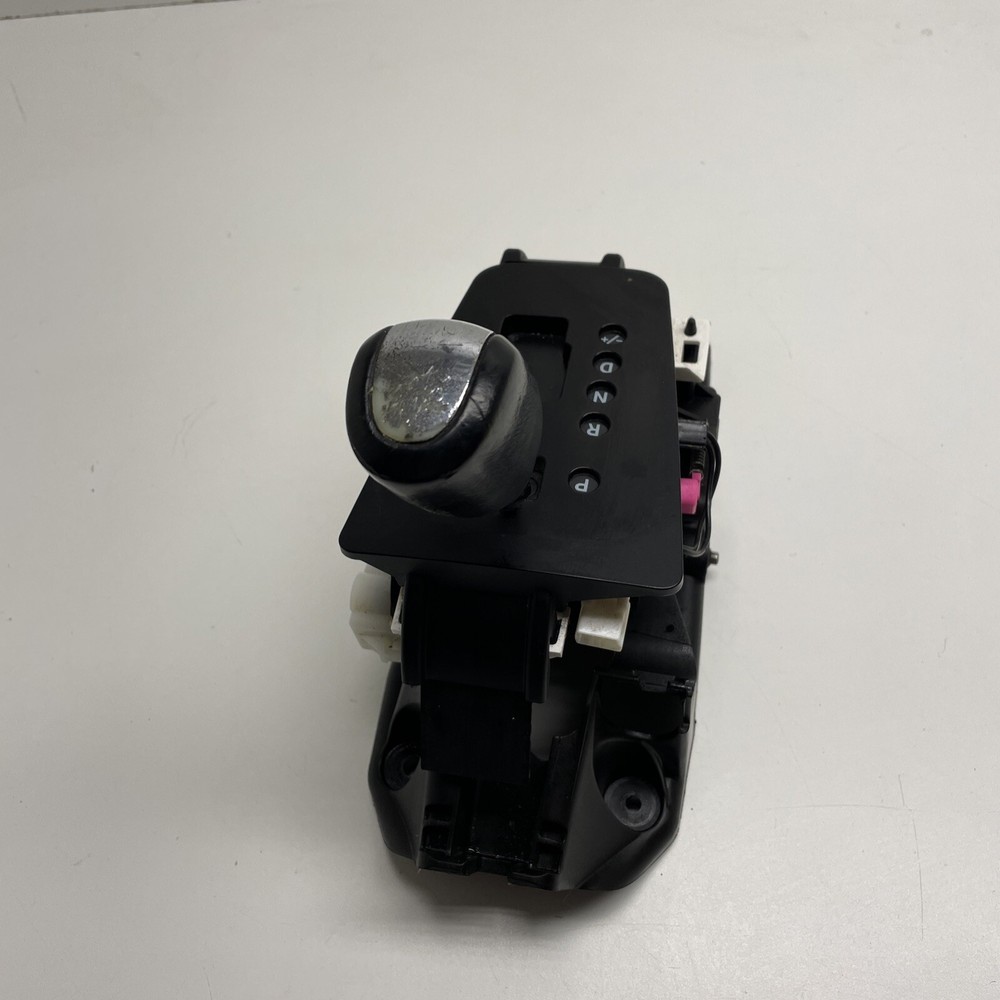 2011 Chrysler 200 Limited Shifter/Shift Gear Selector OEM