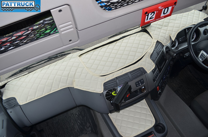 DAF CF EURO 6 - ECO LEATHER DASH MAT-BEIGE