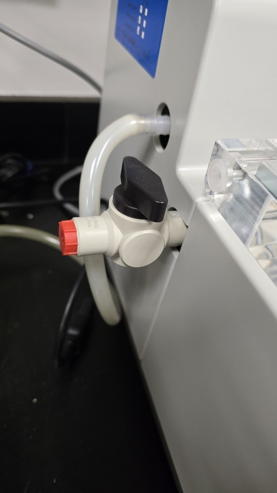 Eppendorf Vacufuge 5305 Plus Concentrator Complete System