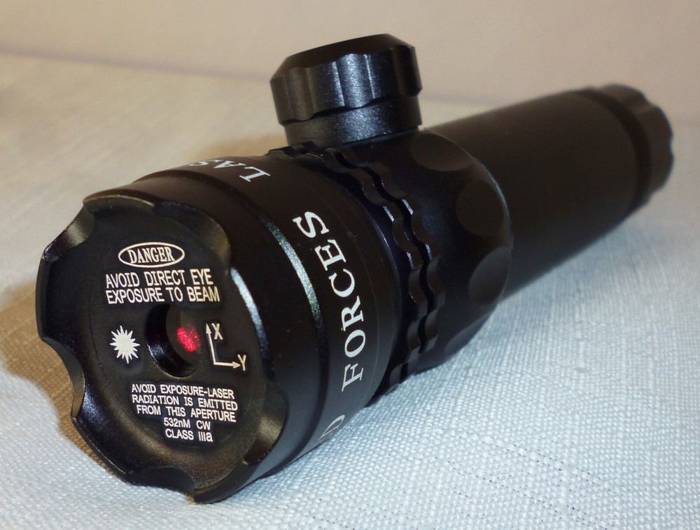 High Qualität Red Laser Sight with Windage & Elevation Adjustment New Boxed SALE