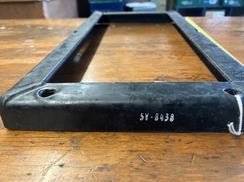 5V8438 Battery Frame