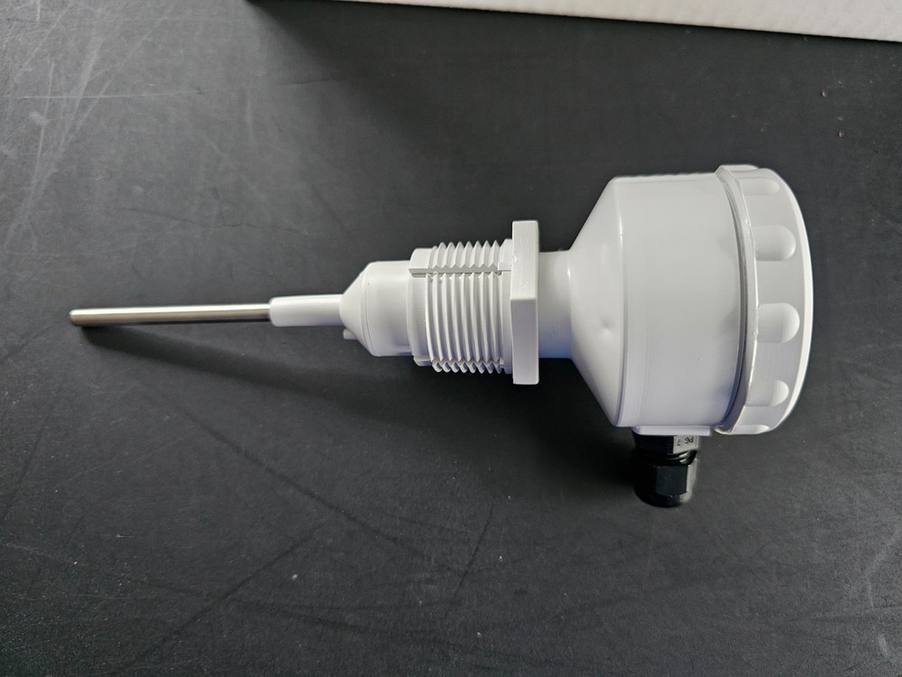 RM Young Instruments 41342VC Temperature Sensor (New)