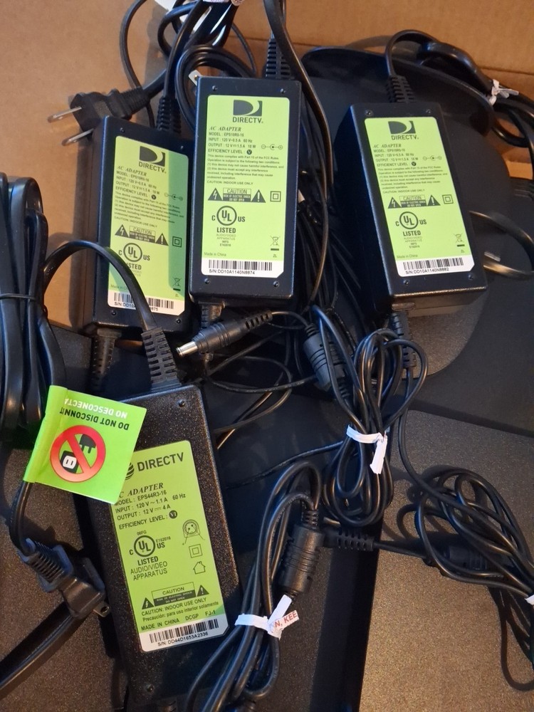 DIRECTV BUNDLE WIRELESS VIDEO BRIDGE & RECEIVER WVB2R0-34 / SEE DESCRIPTION ***