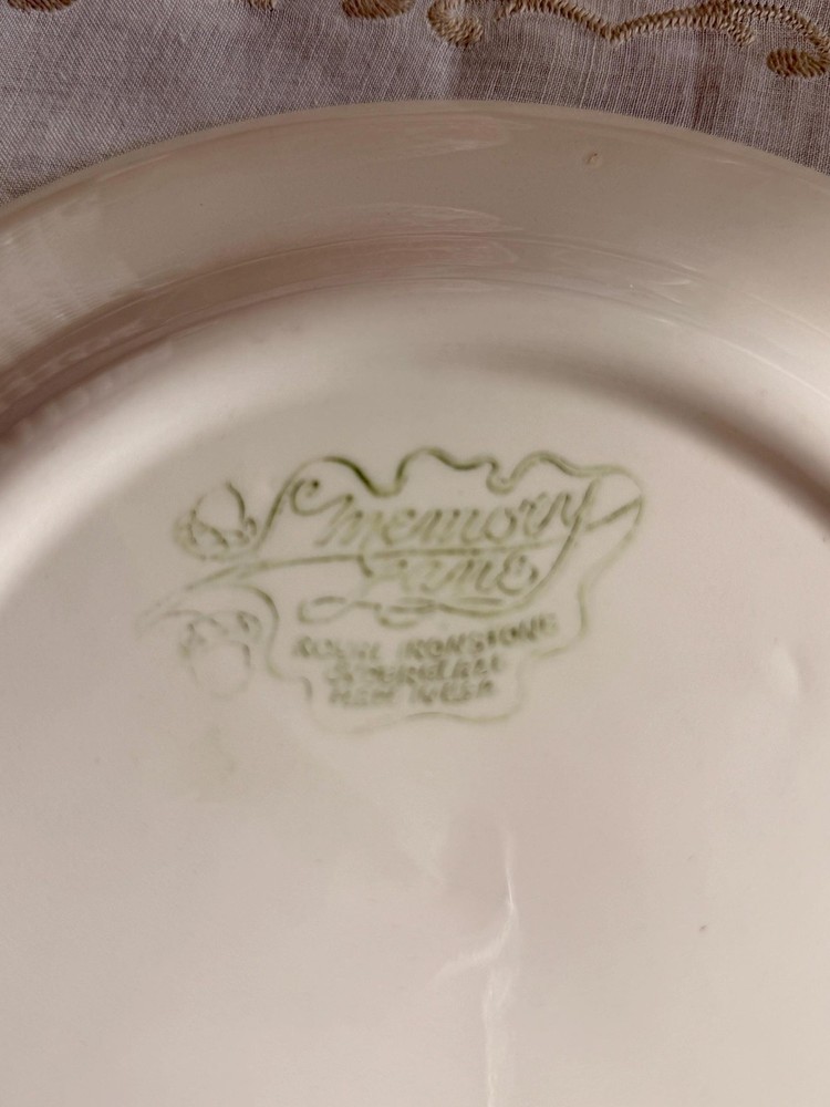 Vintage Memory Lane Royal Ironstone Dinner Plate – Red Transferware