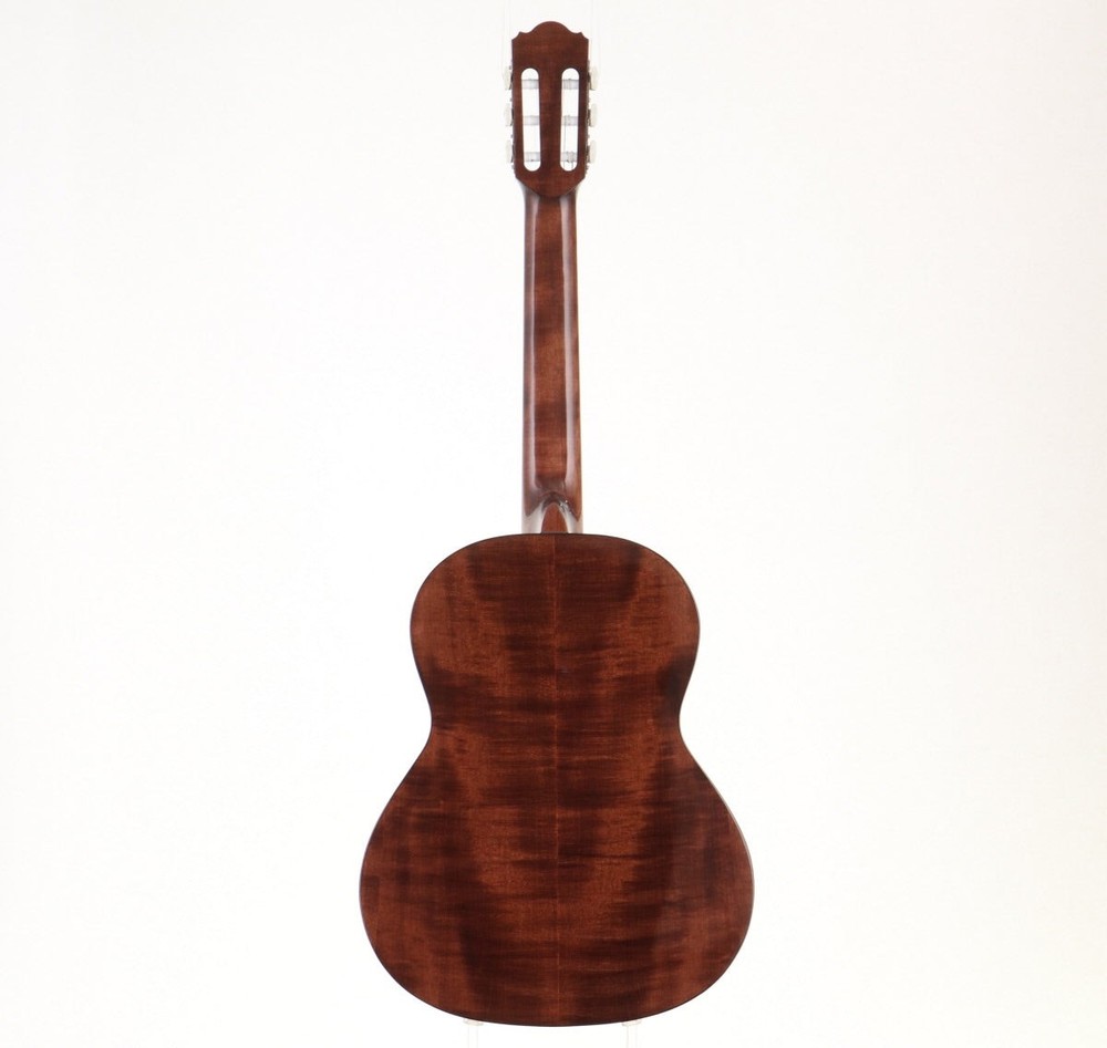 Hora Spanish 4/4 Spruce 650mm All Solid Wood
