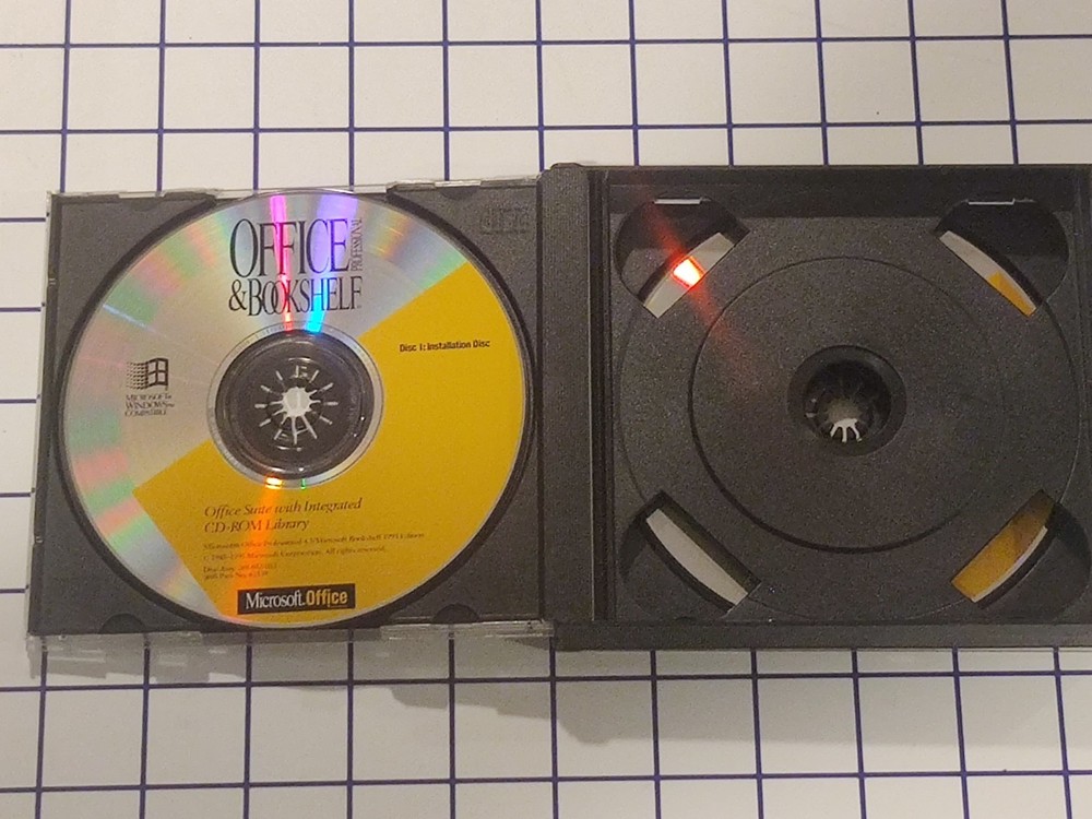 Microsoft Office Professional and Bookshelf Software CD | 1994 Vintage Windows