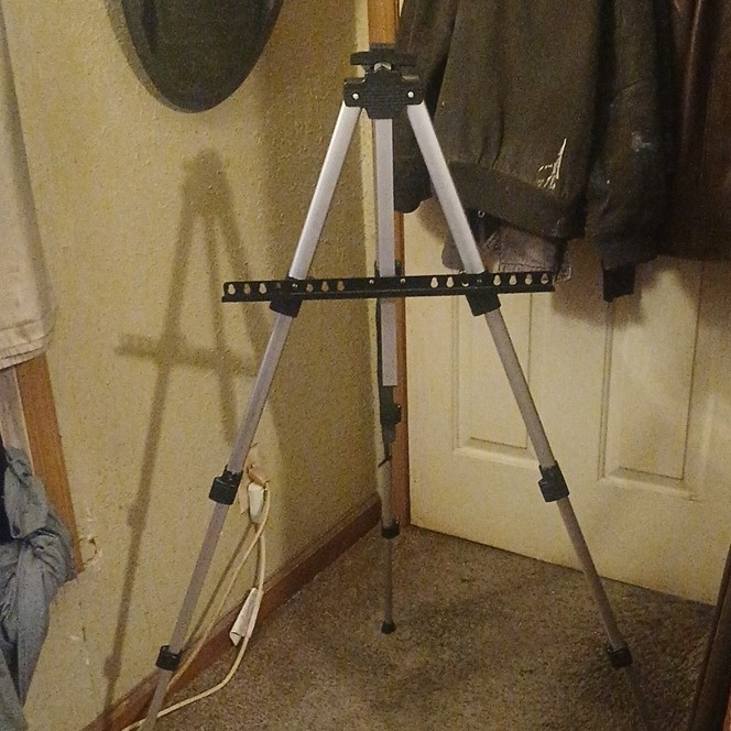 Aluminum Folding Adjustable Display Easel Tripod for Artists Silver Black