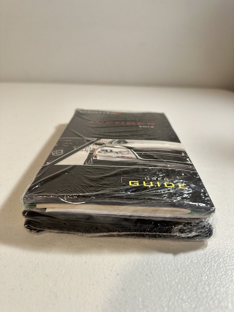 2012 Dodge Avenger Owners Manual Set Sealed With Case