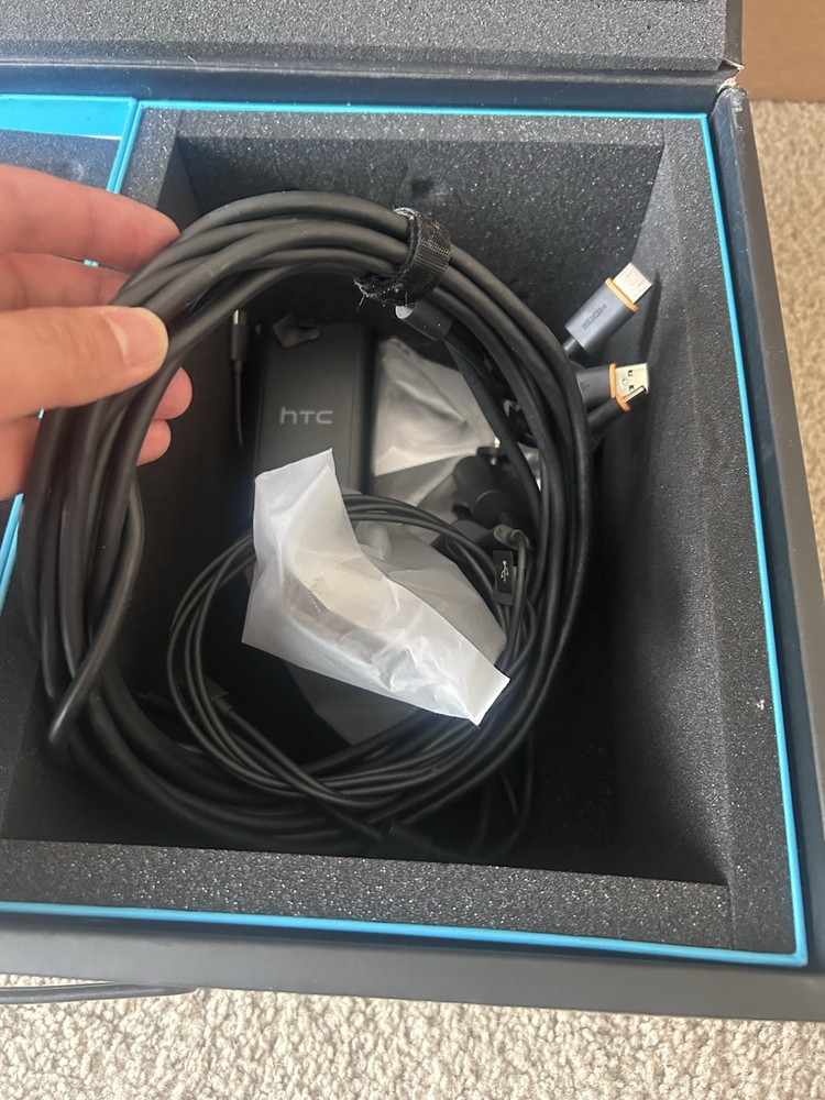 HTC Vive VR Headset Set