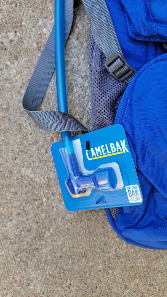 CamelBak Rogue Hydration Pack 70oz Blue Gray Backpack Hiking