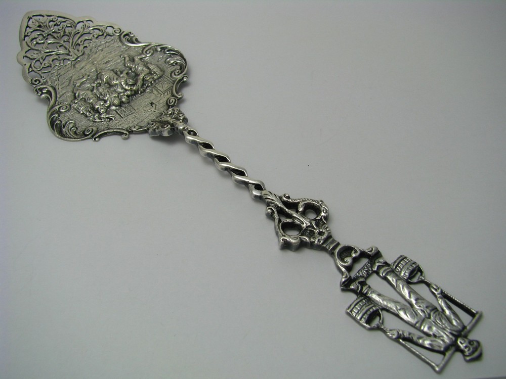 DUTCH SILVER PIE SERVER PASTRY CAKE SERVER STRAINER Holland Netherlands ca1900s