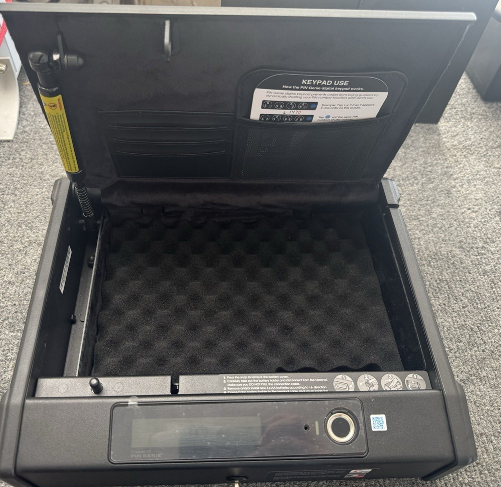 Lockly Smart Safe PGV528WMB