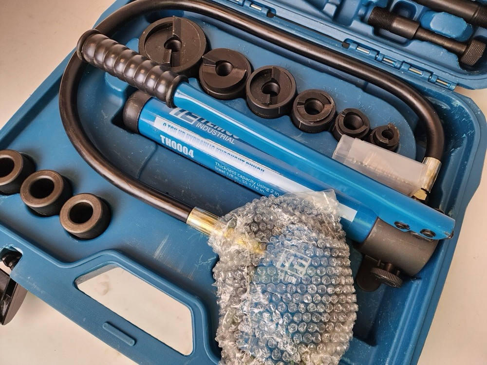 TEMCo 2" HYDRAULIC KNOCKOUT PUNCH Electrical Conduit Hole Cutter Set KO Tool Kit