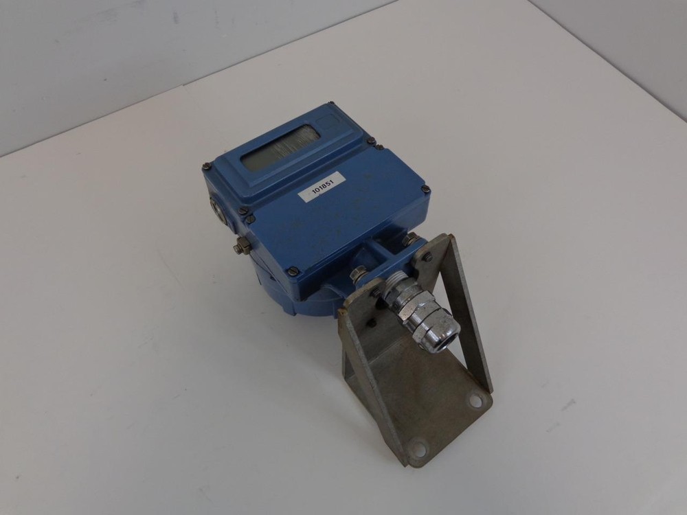 Micro Motion IFT9701R6D3U Remote Flow Transmitter 85-250 VAC w/ Mounting Bracket