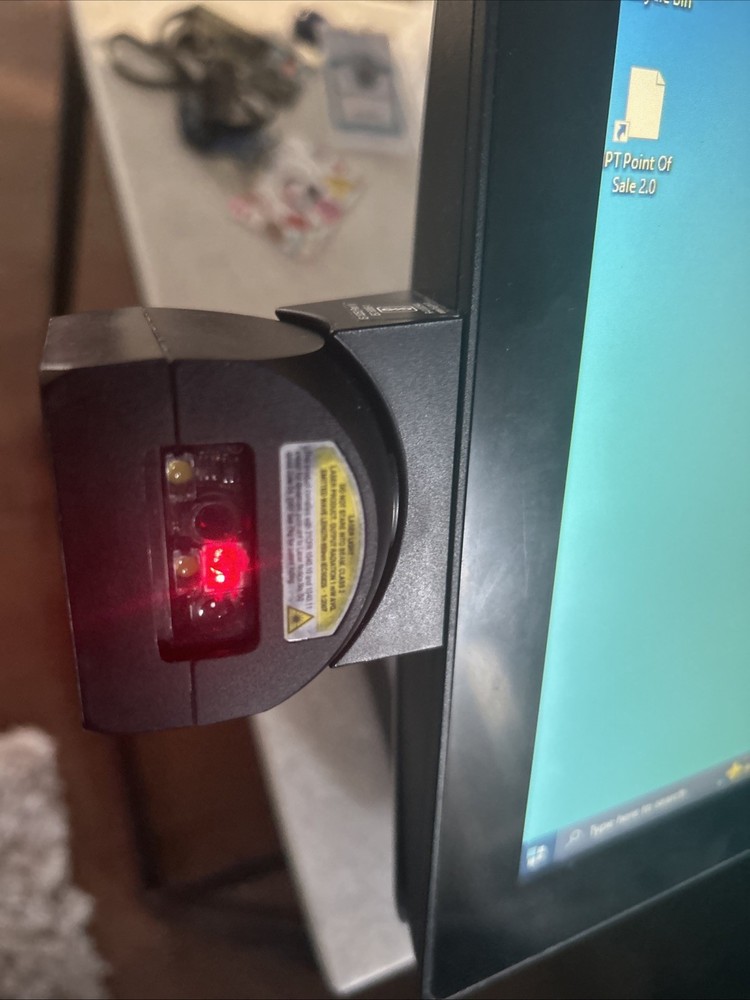 HP RP2 Retail System 2030 POS Touchscreen AIO Computer