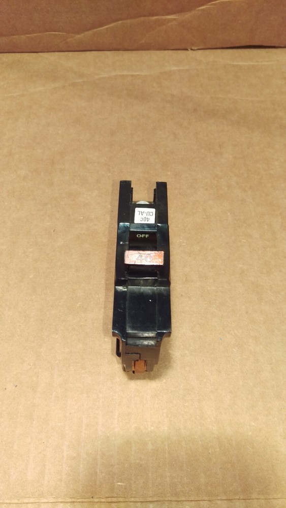 FEDERAL PACIFIC 1 POLE 40 AMP NA140
