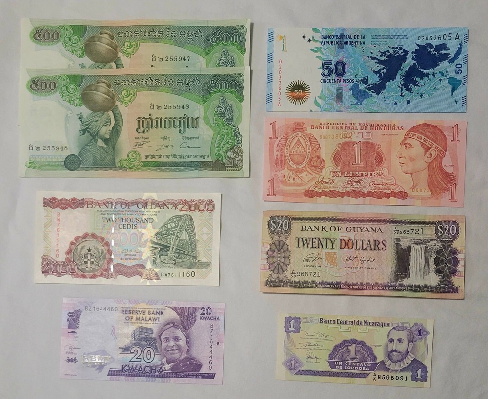 Vintage World  Banknote lot .