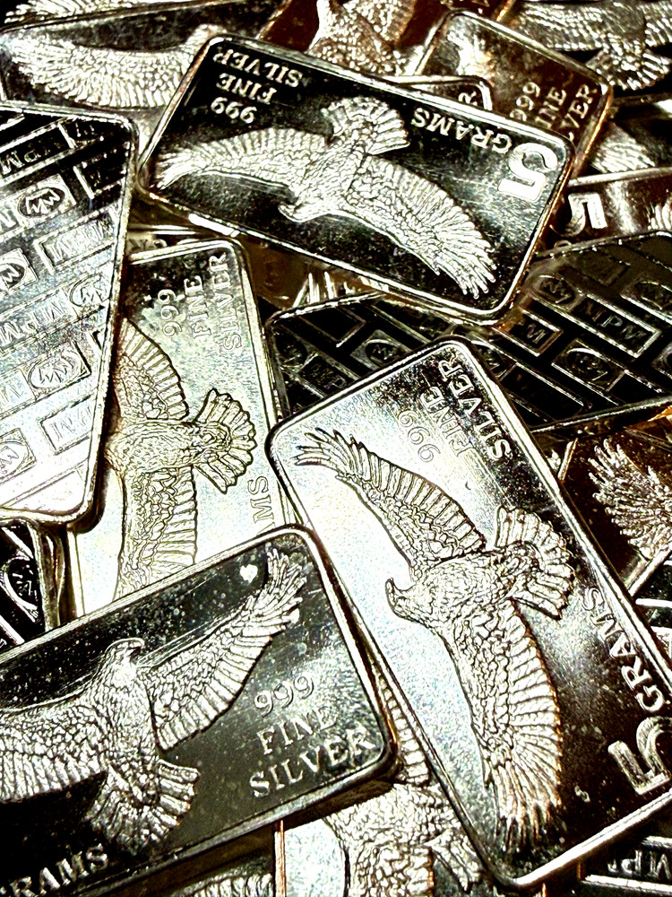 5 GRAM .999 FINE SILVER MONARCH EAGLE BAR BU