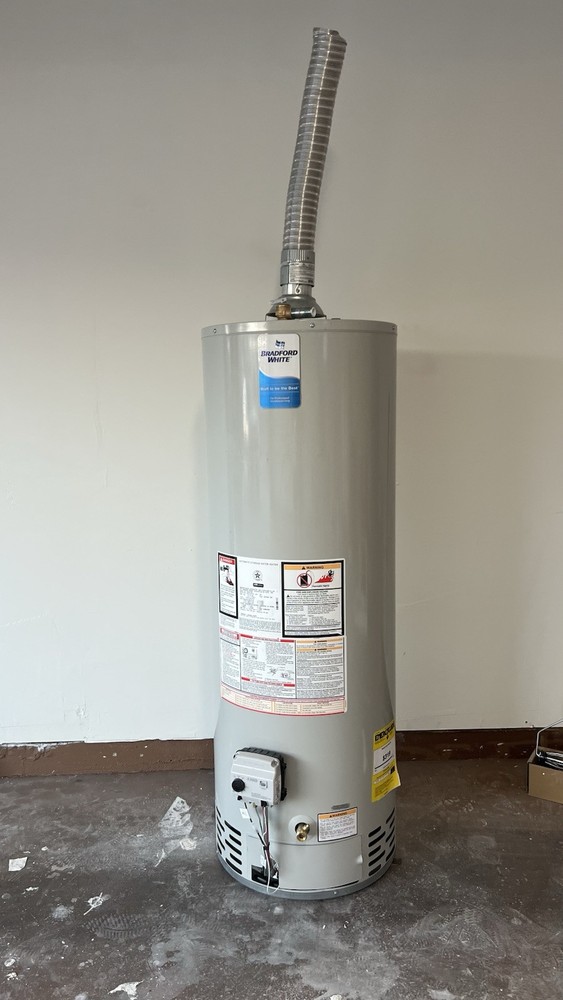 Rheem Performance Atmospheric Natural Gas Water Heater - 40 Gallon, Gray