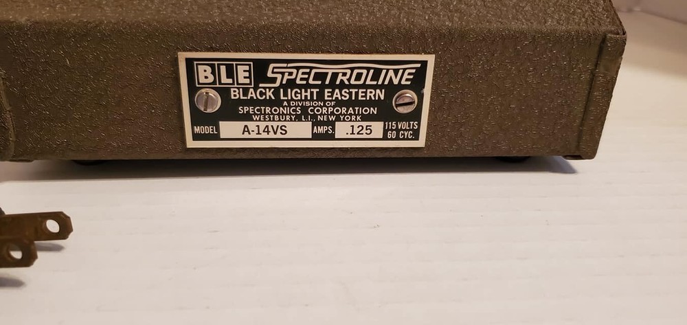 BLE 6.5" Spectroline Black Light Eastern Model A-14VS Working Machine & Bulb