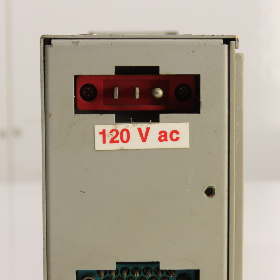Foxboro 760CSA-2A-3 Single Station Micro Controller 45VA 120VAC 50/60Hz
