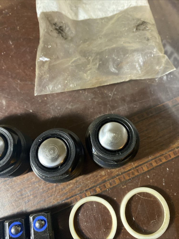Qty.4 Roemheld Threaded Body’s S2-1010-01 + Extras (M47)