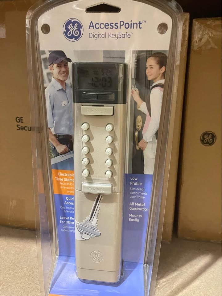 GE AccessPoint Digital KeySafe Lock Box Key Box