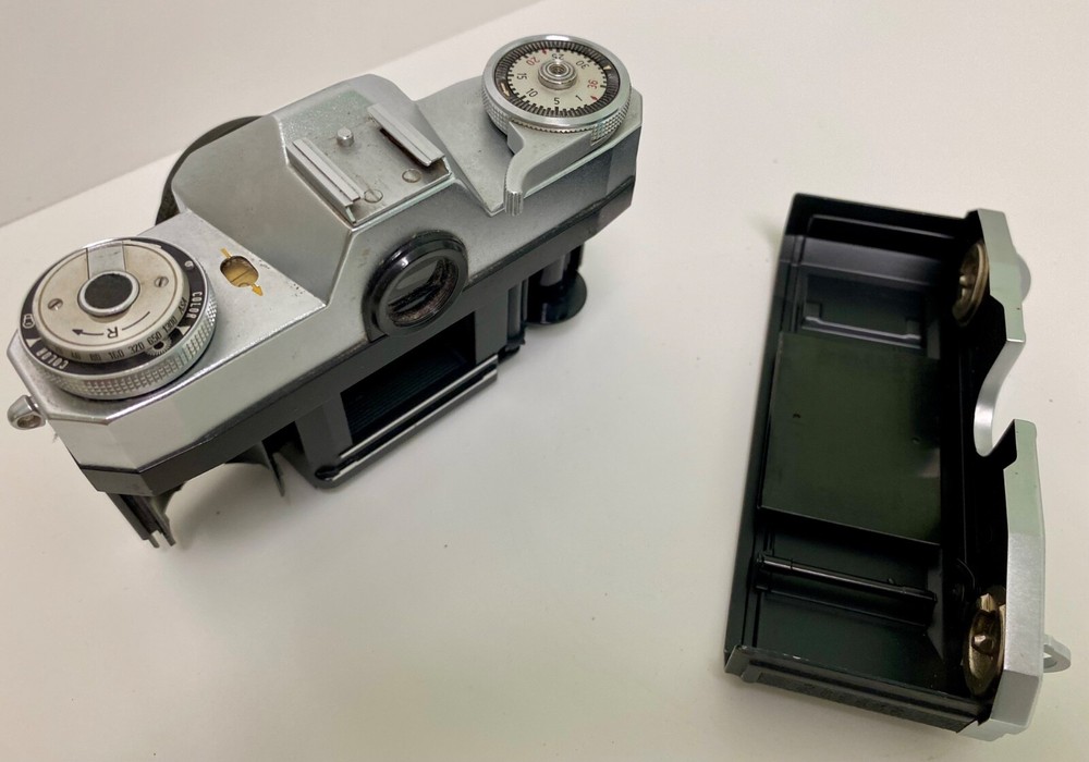 ZEISS IKON Camera