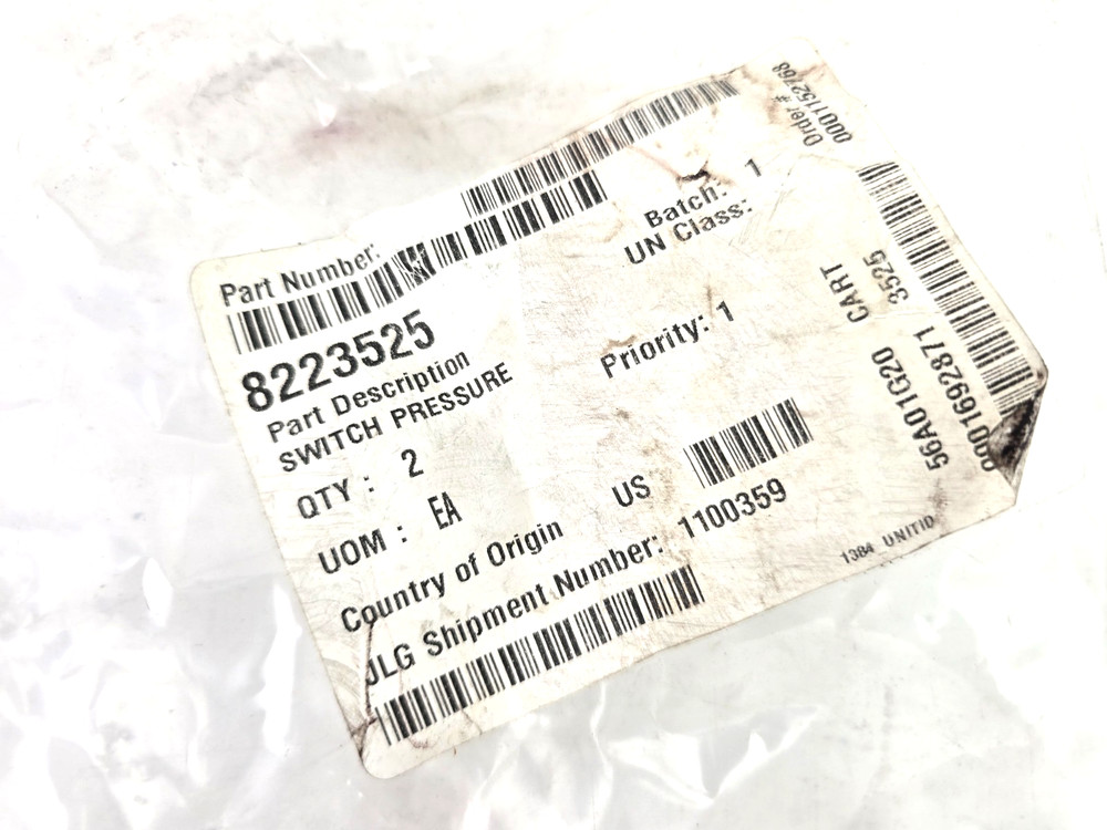 JLG Skytrak Pressure Switch 8223525