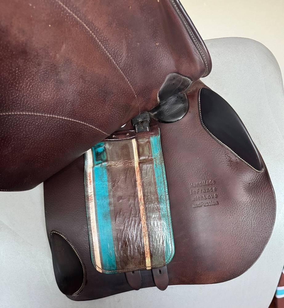 18.5" Voltaire Stuttgart PRO Saddle - 2017 - 4AAR - Full Buffalo