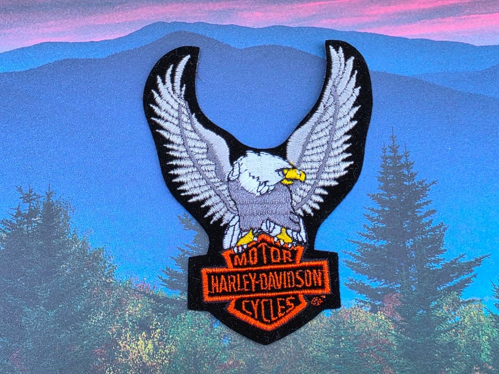 New Official Harley Davidson Motorcycle Upwing Silver Eagle Bar Shield Patch 5x4