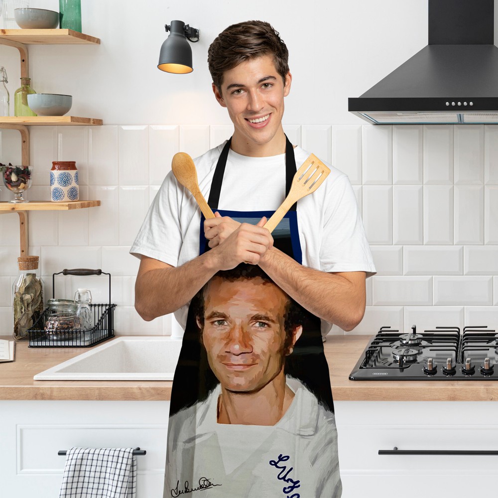Leeds - Lee Buccilli - Paul Reaney - Apron