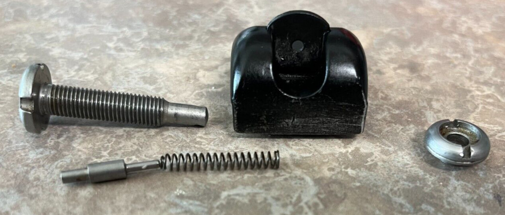 Vintage Singer Sewing Machine Needlecraft assembly complete all 12 components